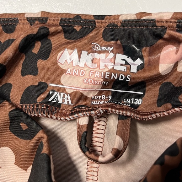 Girls Minnie Mouse lycra leggings, size 8-9 - Picture 2 of 4